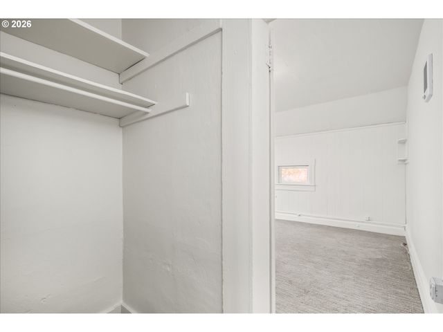 527 MONROE St, Eugene, OR 97402