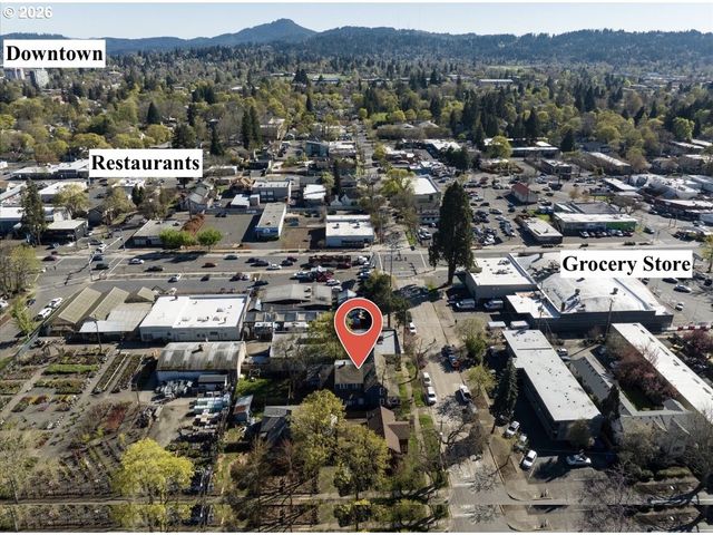 527 MONROE St, Eugene, OR 97402