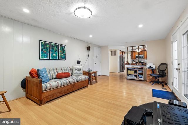 10103 TRINITY LN, Manassas, VA 20110
