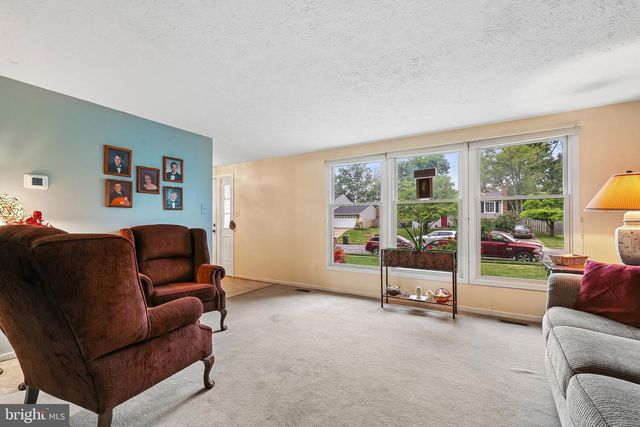 10103 TRINITY LN, Manassas, VA 20110