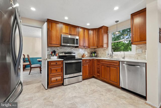 10103 TRINITY LN, Manassas, VA 20110