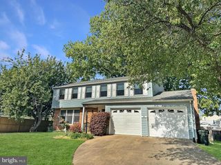 10103 TRINITY LN, Manassas, VA 20110