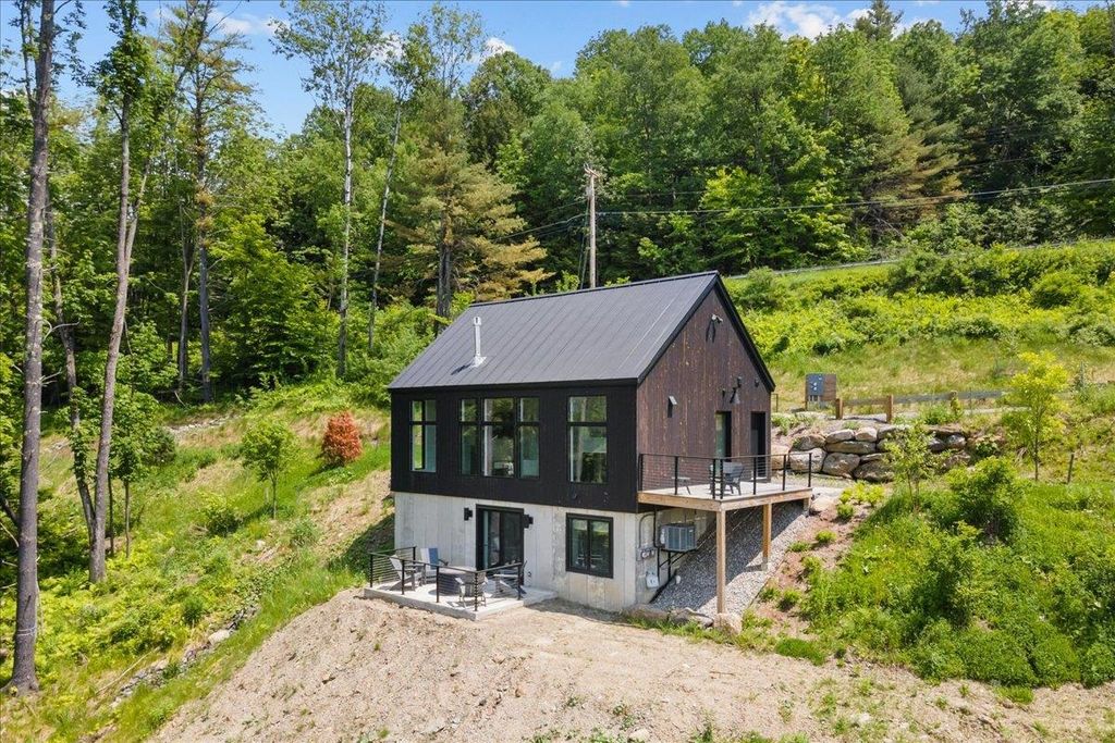 55 Eloise Lane B, Stowe, VT 05672