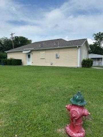 1106 9th Avenue N, Texas City, TX 77590