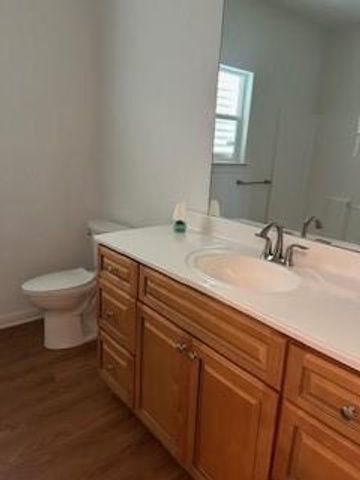 1106 9th Avenue N, Texas City, TX 77590