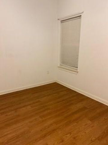 1106 9th Avenue N, Texas City, TX 77590
