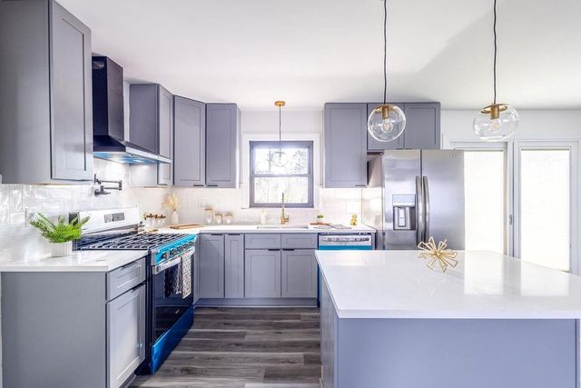 3253 Shadowridge SW Drive, Marietta, GA 30008