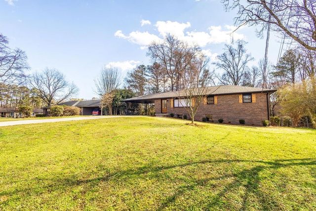 3253 Shadowridge SW Drive, Marietta, GA 30008