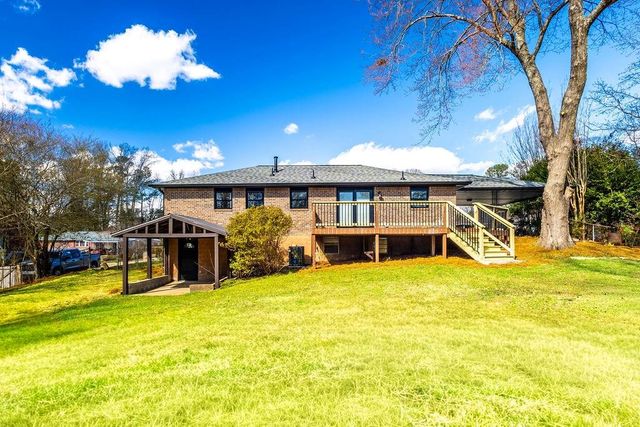 3253 Shadowridge SW Drive, Marietta, GA 30008