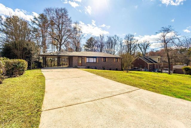 3253 Shadowridge SW Drive, Marietta, GA 30008