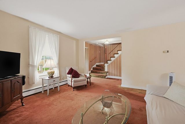 42 Flash Rd, Nahant, MA 01908