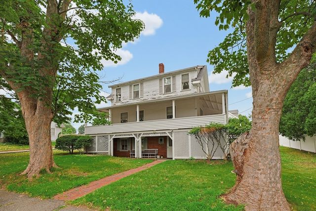 42 Flash Rd, Nahant, MA 01908