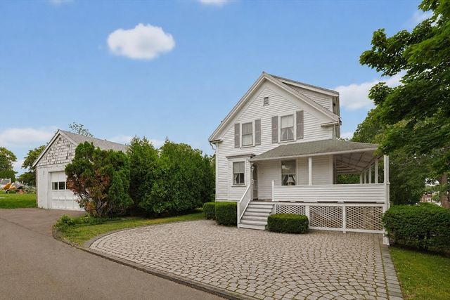 42 Flash Rd, Nahant, MA 01908