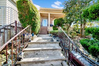 3252 Waterbury Avenue, Bronx, NY 10465