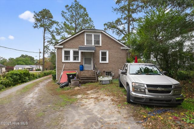 8168 W Main Street, Seven Lakes, NC 27376