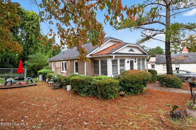 8168 W Main Street, Seven Lakes, NC 27376