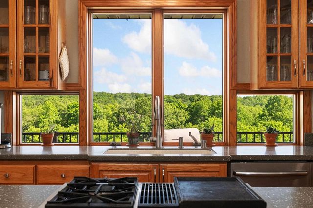 W5490 Timber Lane, New Glarus, WI 53574