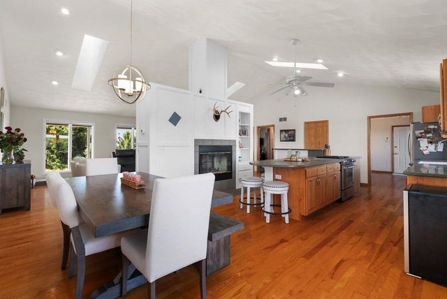 W5490 Timber Lane, New Glarus, WI 53574