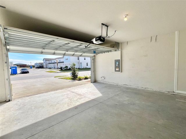 32441 LIMITLESS PLACE, Wesley Chapel, FL 33545