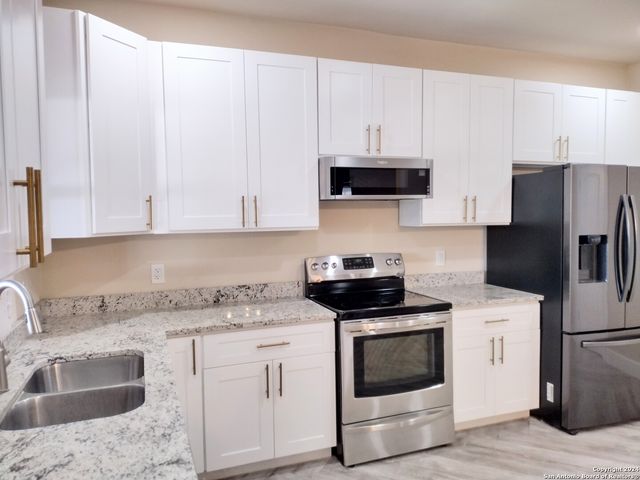 135 HARVARD TER, San Antonio, TX 78201