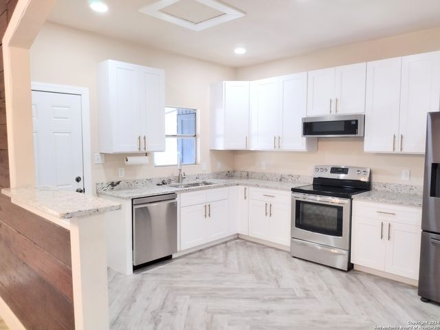 135 HARVARD TER, San Antonio, TX 78201