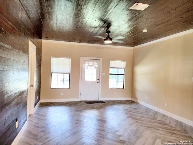 135 HARVARD TER, San Antonio, TX 78201