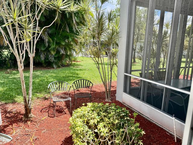10921 Royal Caribbean Circle, Boynton Beach, FL 33437