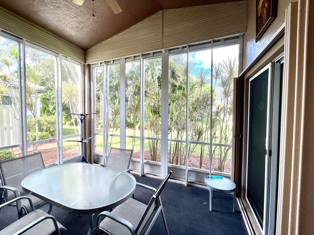 10921 Royal Caribbean Circle, Boynton Beach, FL 33437