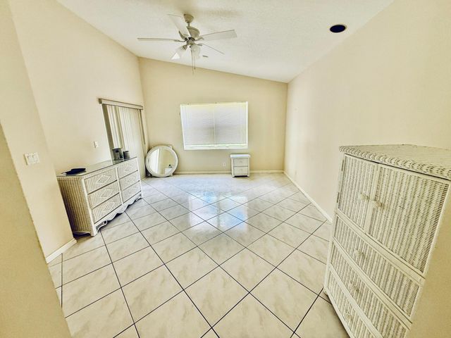 10921 Royal Caribbean Circle, Boynton Beach, FL 33437