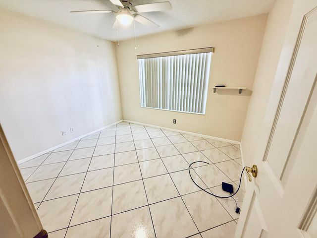 10921 Royal Caribbean Circle, Boynton Beach, FL 33437