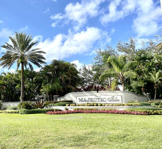 10921 Royal Caribbean Circle, Boynton Beach, FL 33437