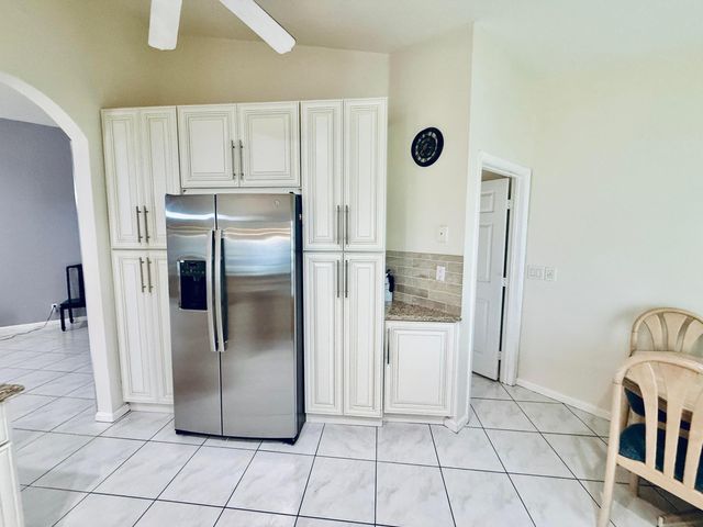 10921 Royal Caribbean Circle, Boynton Beach, FL 33437