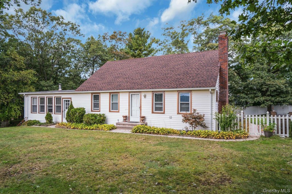 79 Wicks Road, Commack, NY 11725 — photo 2