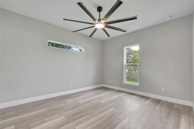 13649 13TH STREET, Dade City, FL 33525