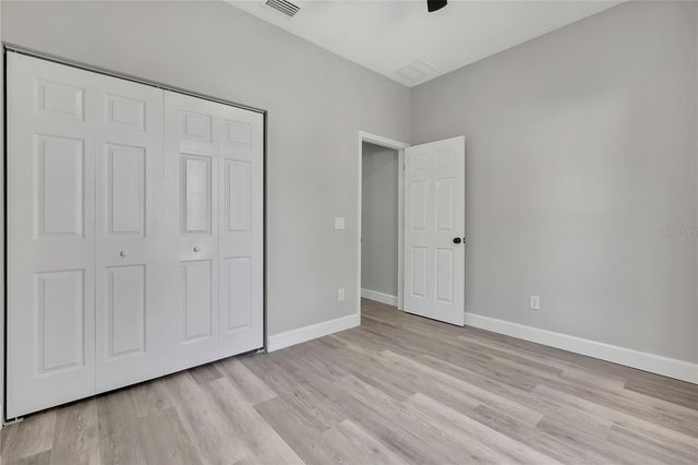 13649 13TH STREET, Dade City, FL 33525