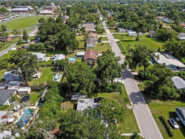 13649 13TH STREET, Dade City, FL 33525