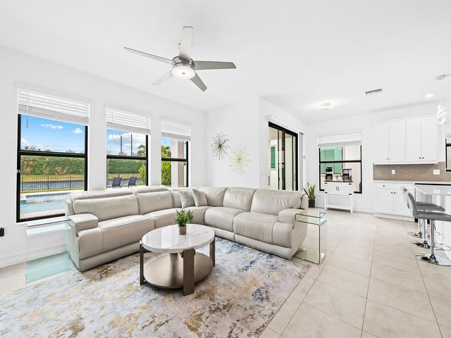 8683 Grand Prix Lane, Boynton Beach, FL 33472