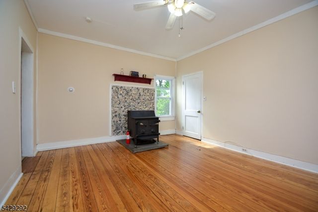 12 Church St, Wharton Boro, NJ 07885