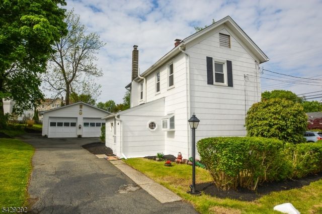 12 Church St, Wharton Boro, NJ 07885