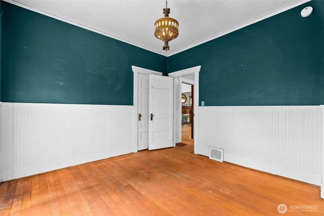 515 N 41st Street, Seattle, WA 98103