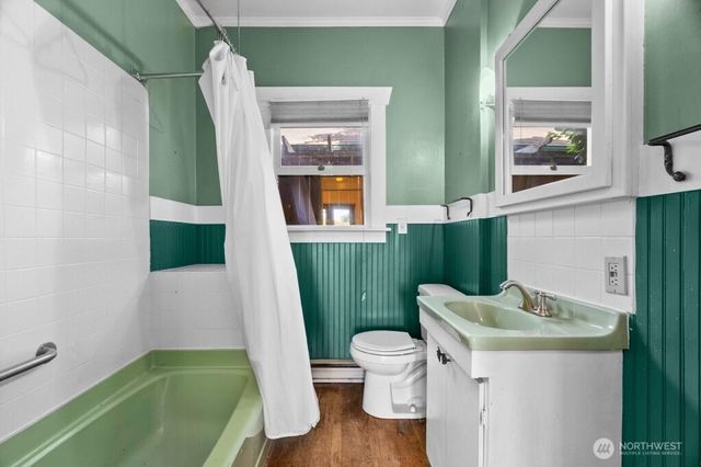 515 N 41st Street, Seattle, WA 98103