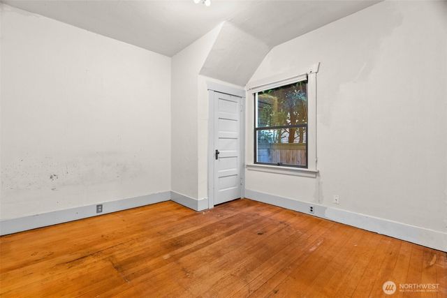 515 N 41st Street, Seattle, WA 98103