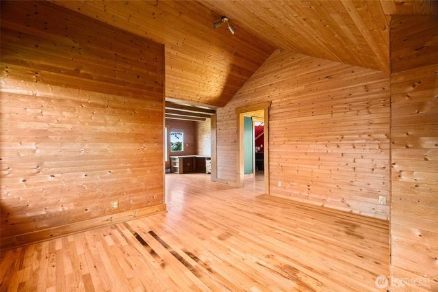 515 N 41st Street, Seattle, WA 98103