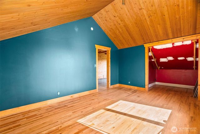 515 N 41st Street, Seattle, WA 98103