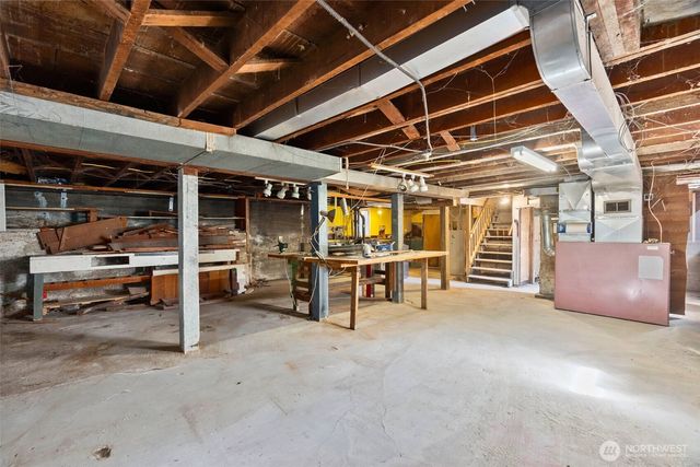 515 N 41st Street, Seattle, WA 98103