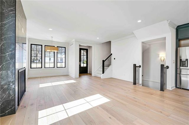 6115 Catalina Street, Fairway, KS 66205