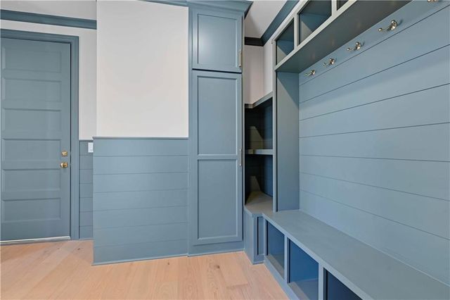 6115 Catalina Street, Fairway, KS 66205