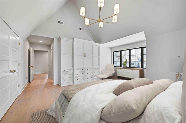 6115 Catalina Street, Fairway, KS 66205