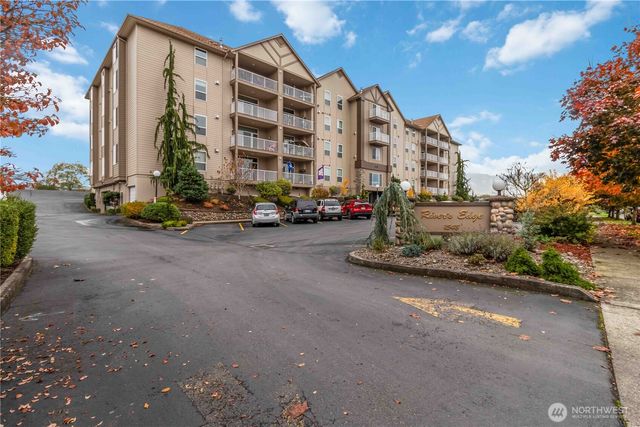1548 River Road #302, Longview, WA 98632