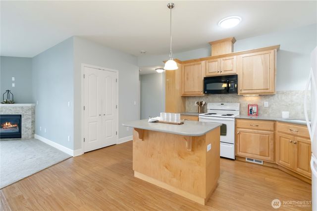 1548 River Road #302, Longview, WA 98632